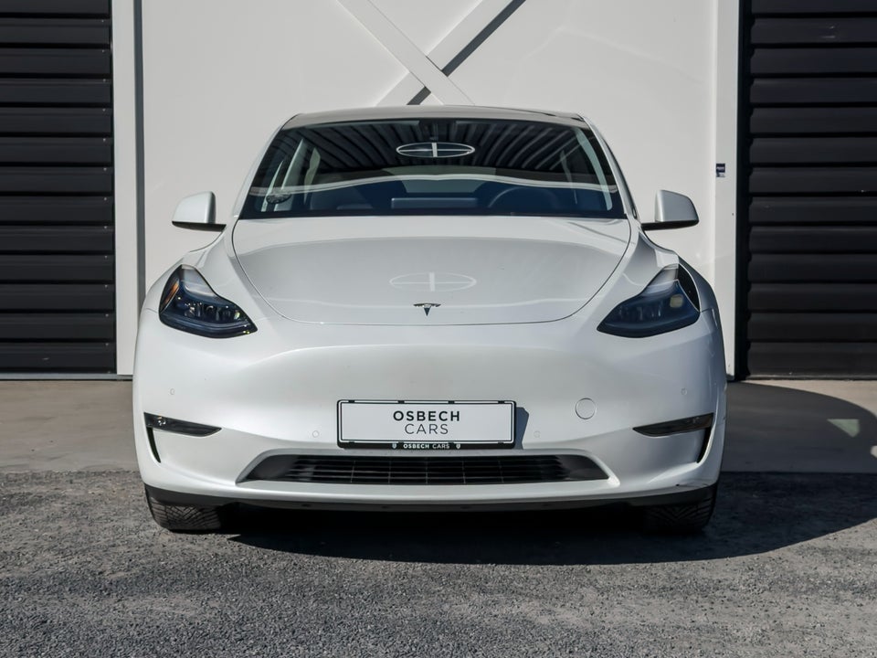 Tesla Model Y Long Range AWD 5d