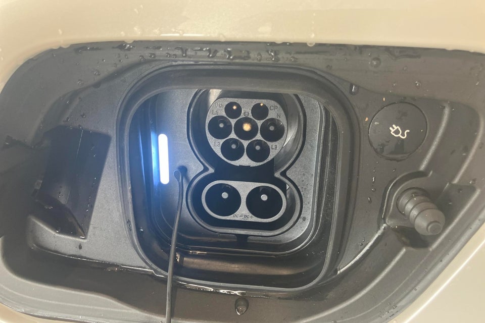 Volvo XC40 P8 ReCharge Twin Plus 5d