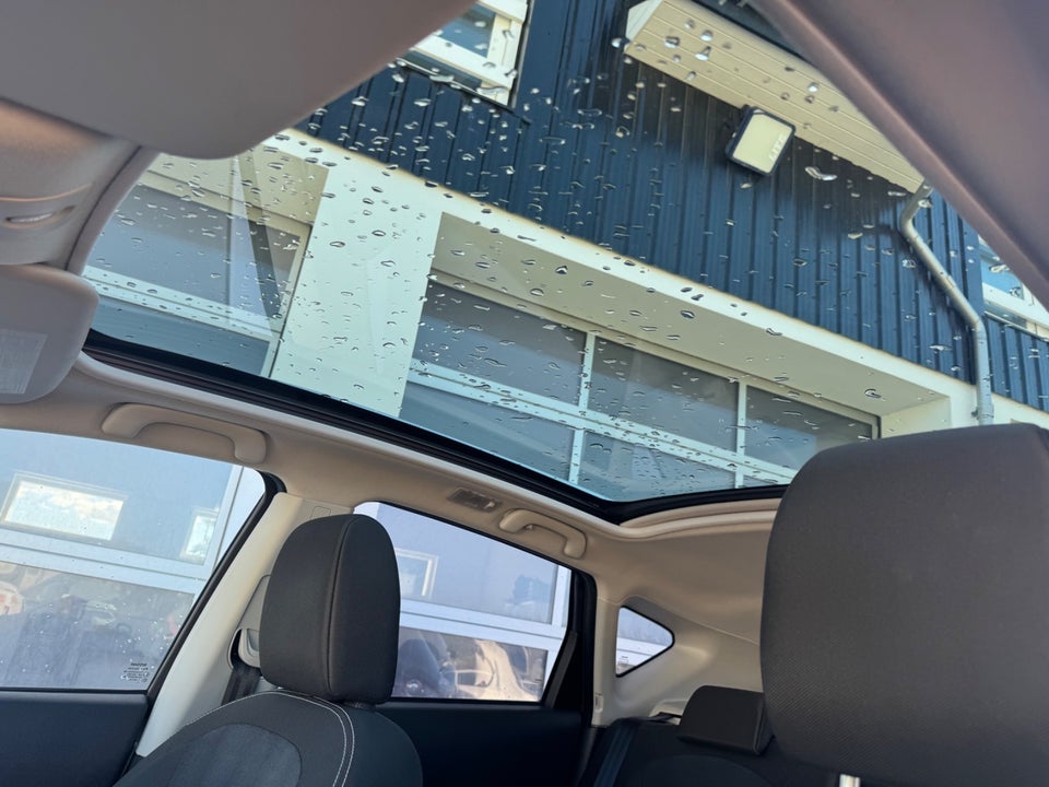 Nissan Qashqai 1,6 dCi Tekna 5d