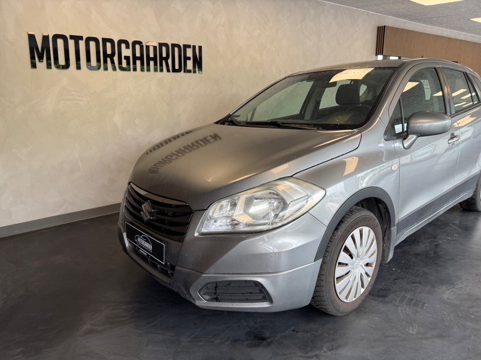 Suzuki S-Cross 1,6 Exclusive 5d