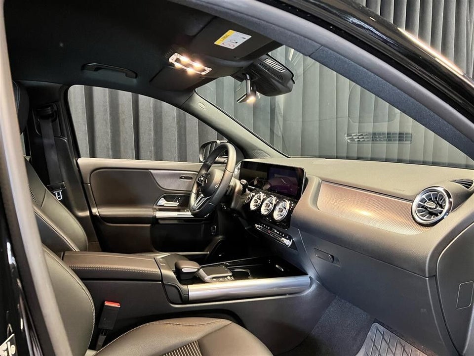 Mercedes EQA250 Progressive Line 5d