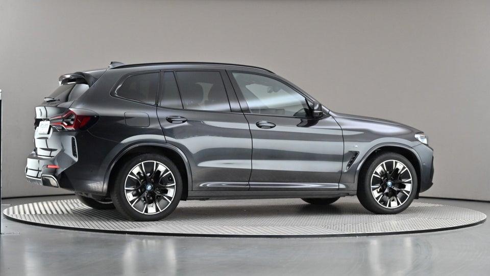 BMW iX3 Charged Plus M-Sport 5d