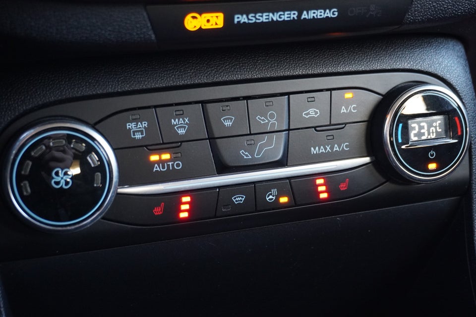 Ford Fiesta 1,0 EcoBoost Titanium 5d