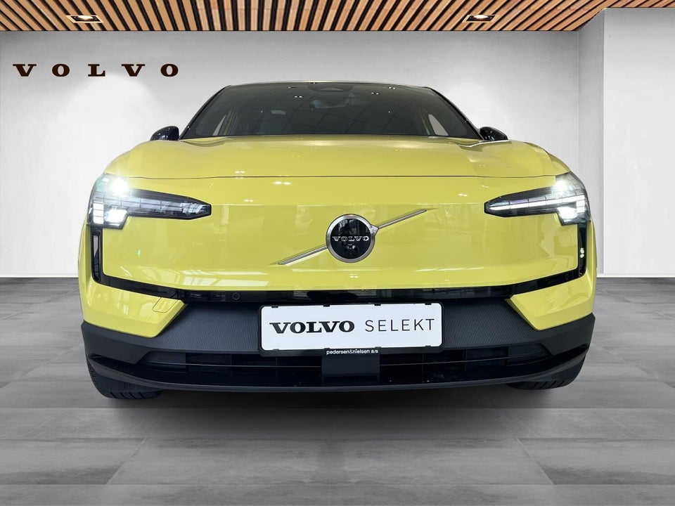 Volvo EX30 Extended Range Ultra 5d