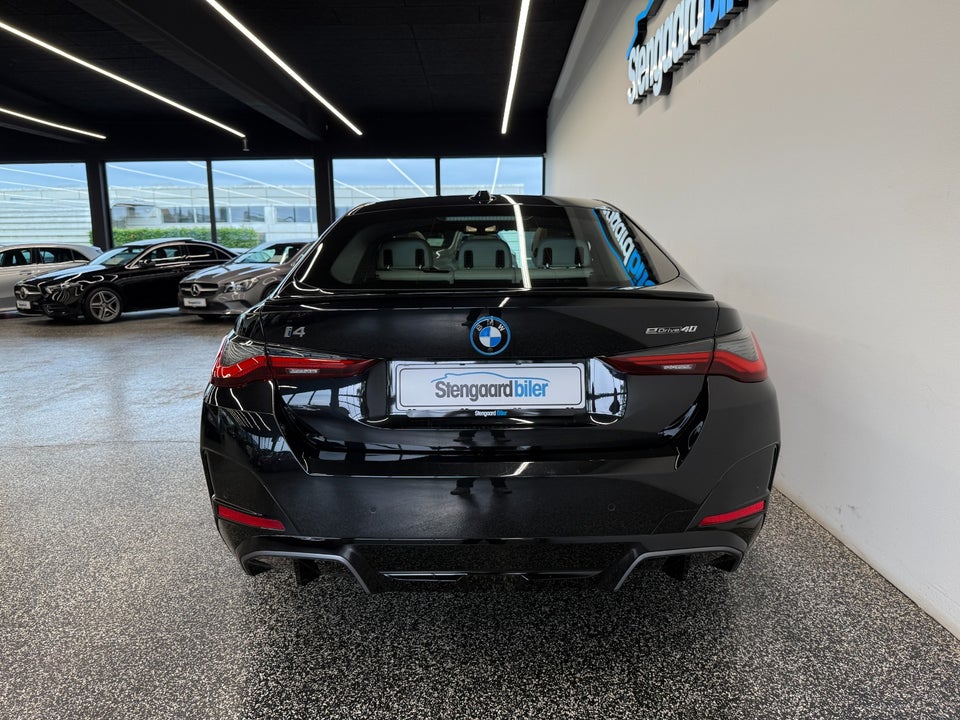 BMW i4 eDrive40 Fully Charged M-Sport 5d