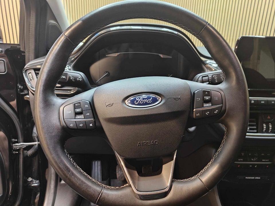 Ford Puma 1,0 EcoBoost mHEV Titanium 5d
