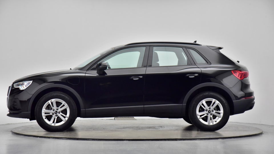 Audi Q3 45 TFSi e Attitude+ Sportback S-tr. 5d