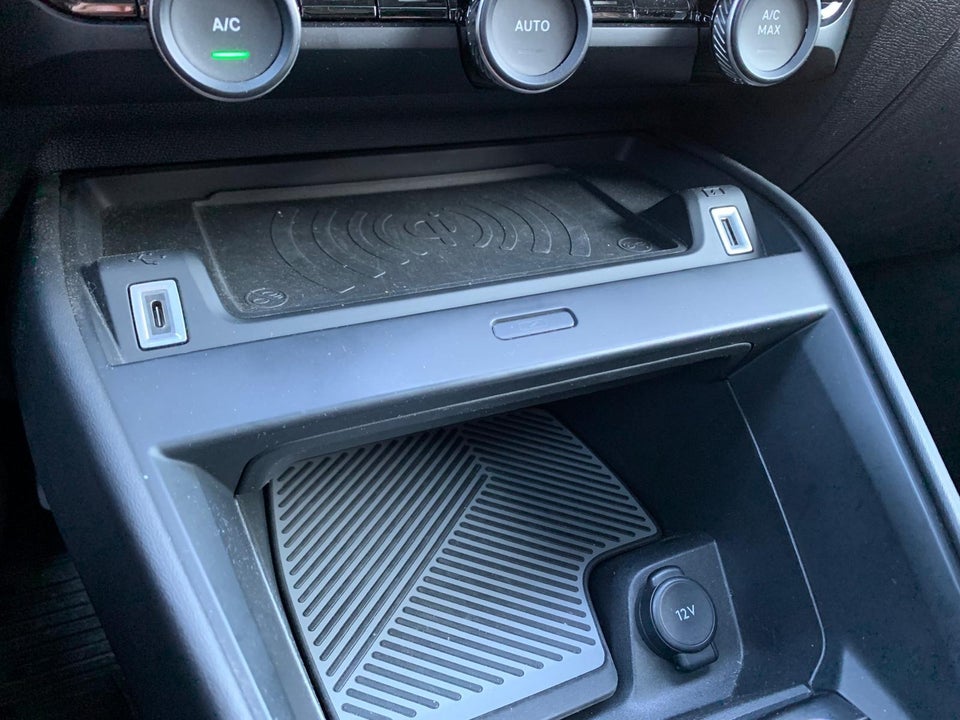 Citroën ë-C4 50 Shine Sport 5d