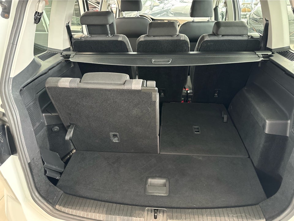 VW Touran 1,2 TSi 110 Trendline 7prs 5d