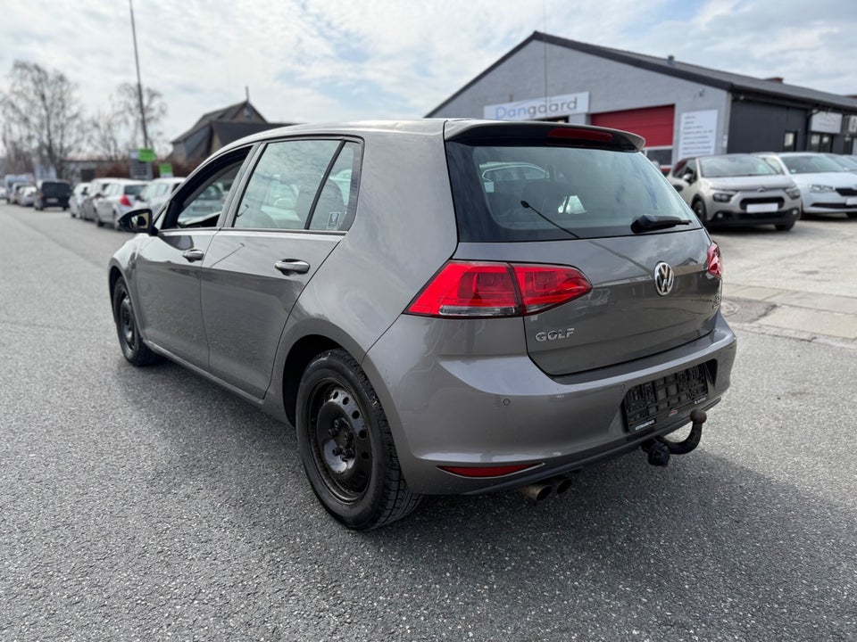 VW Golf VII 1,4 TSi 122 Comfortline BMT 5d