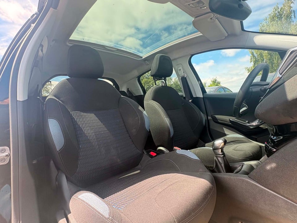 Peugeot 208 1,2 VTi Active 5d