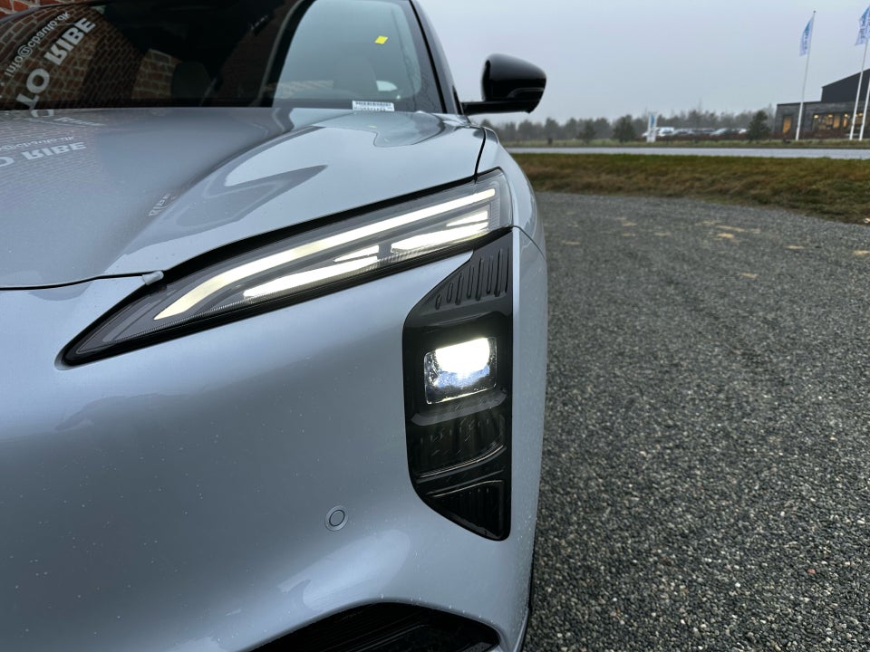 Hongqi EHS7 111 Exclusive 5d