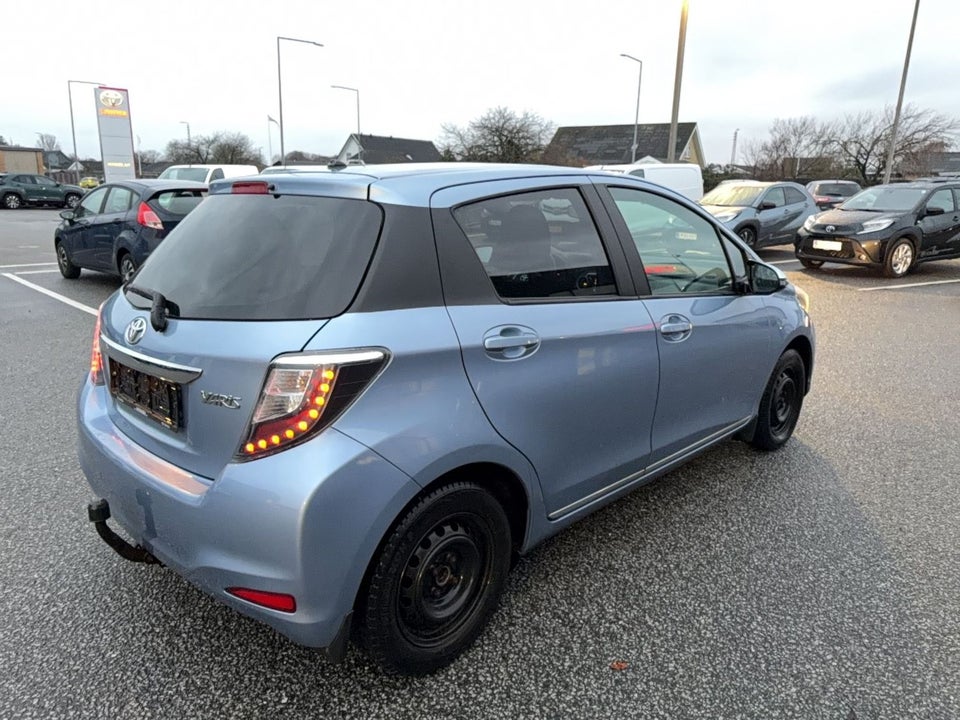 Toyota Yaris 1,0 VVT-i T2 Touch 5d