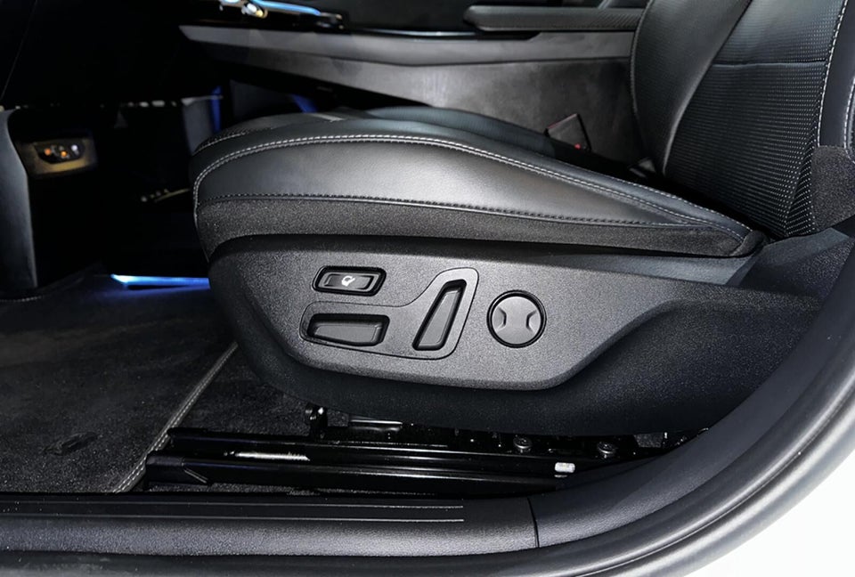 Kia EV6 84 Long Range Upgrade 5d