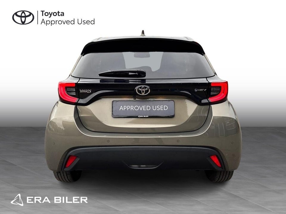 Toyota Yaris 1,5 Hybrid Style e-CVT 5d