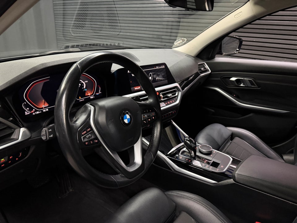 BMW 320d 2,0 Sport Line aut. 4d