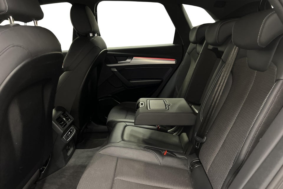 Audi Q5 50 TFSi e S-line quattro S-tr. 5d