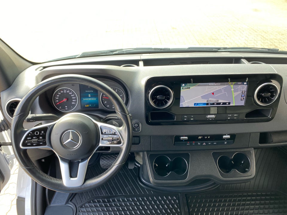 Mercedes Sprinter 215 2,0 CDi A2 Kassevogn aut. FWD