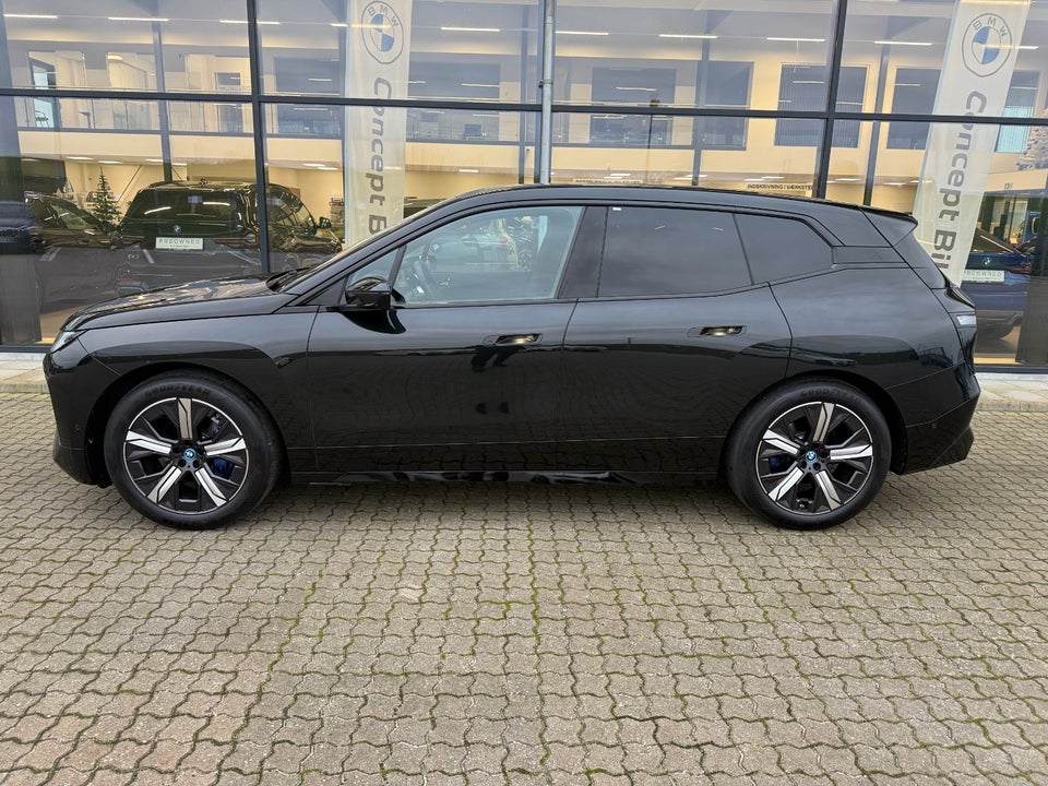 BMW iX xDrive40 Super Charged 5d