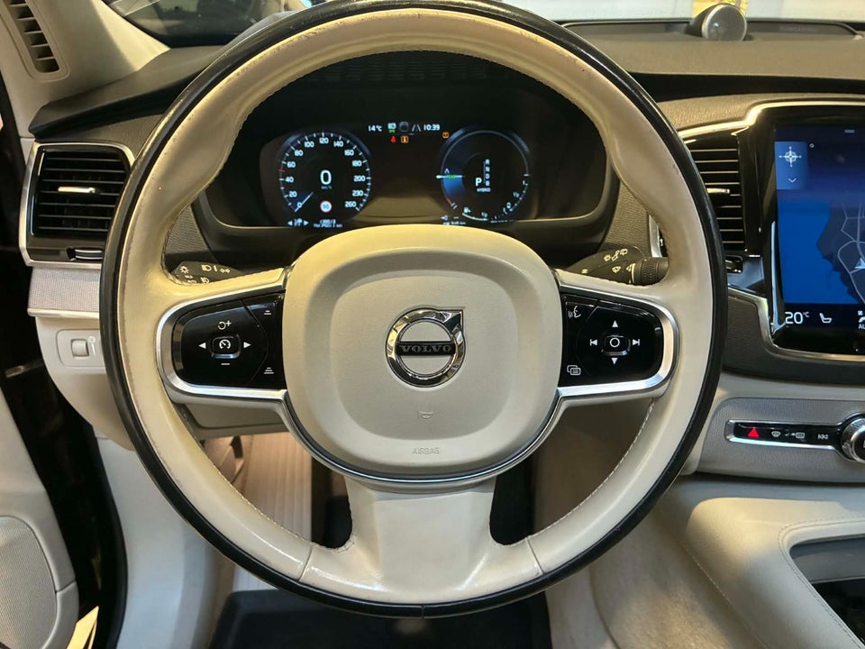 Volvo XC90 2,0 T8 407 Inscription aut. AWD 7prs 5d