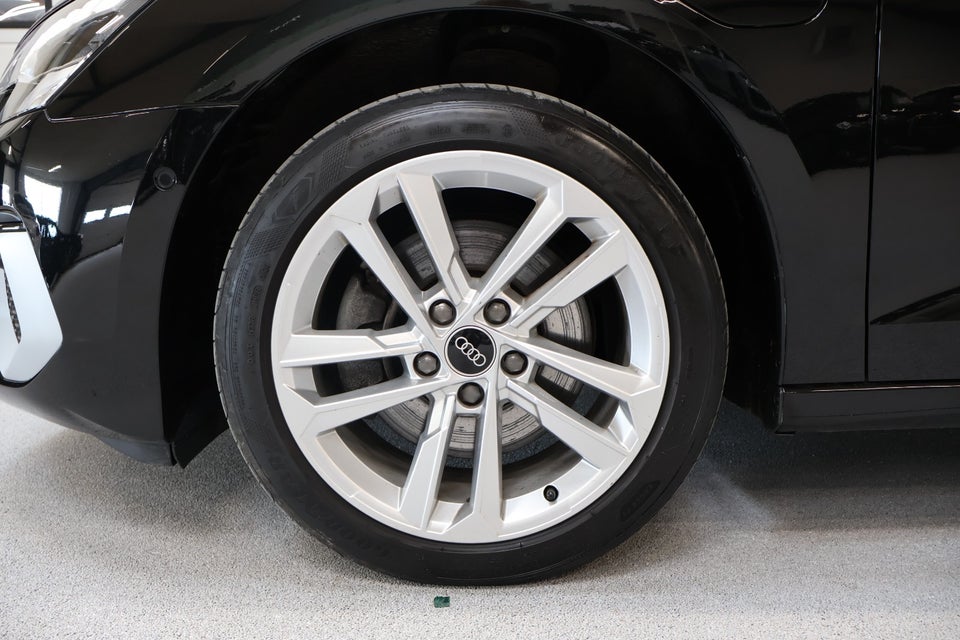 Audi A3 40 TFSi e Sportback S-tr. 5d