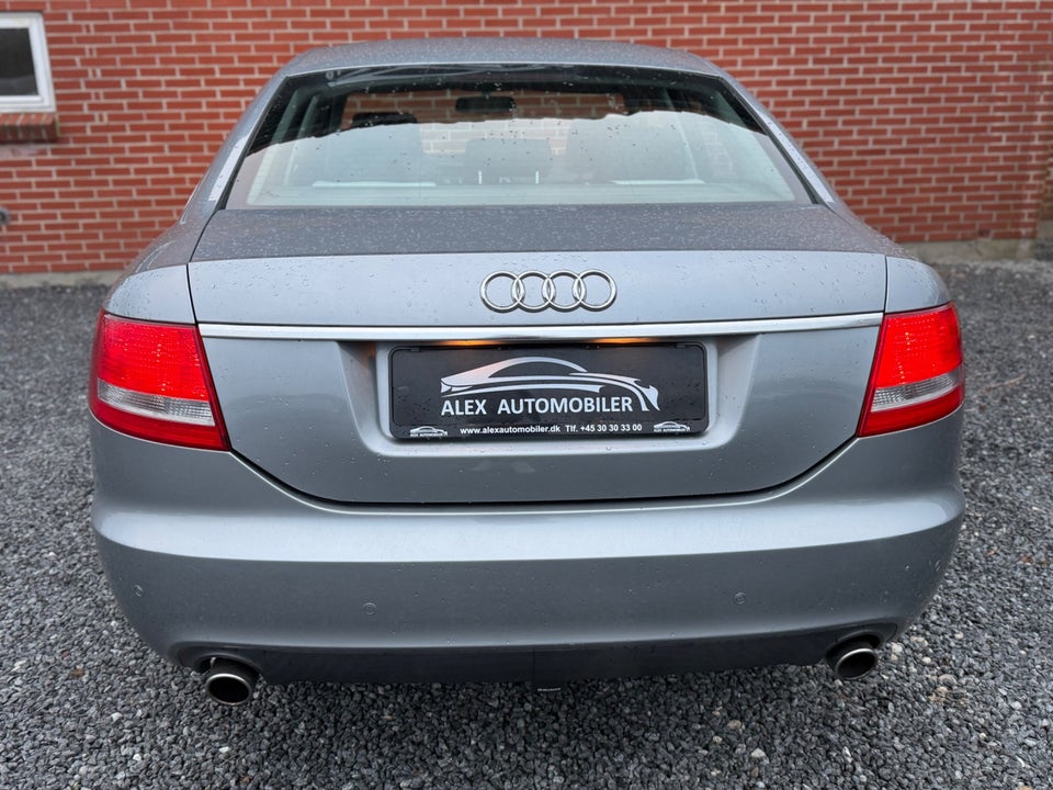 Audi A6 2,4 V6 Multitr. 4d