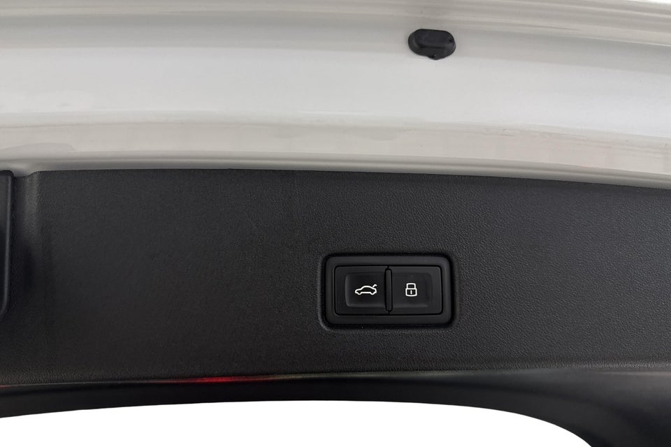 Audi Q4 e-tron 40 Attitude 5d