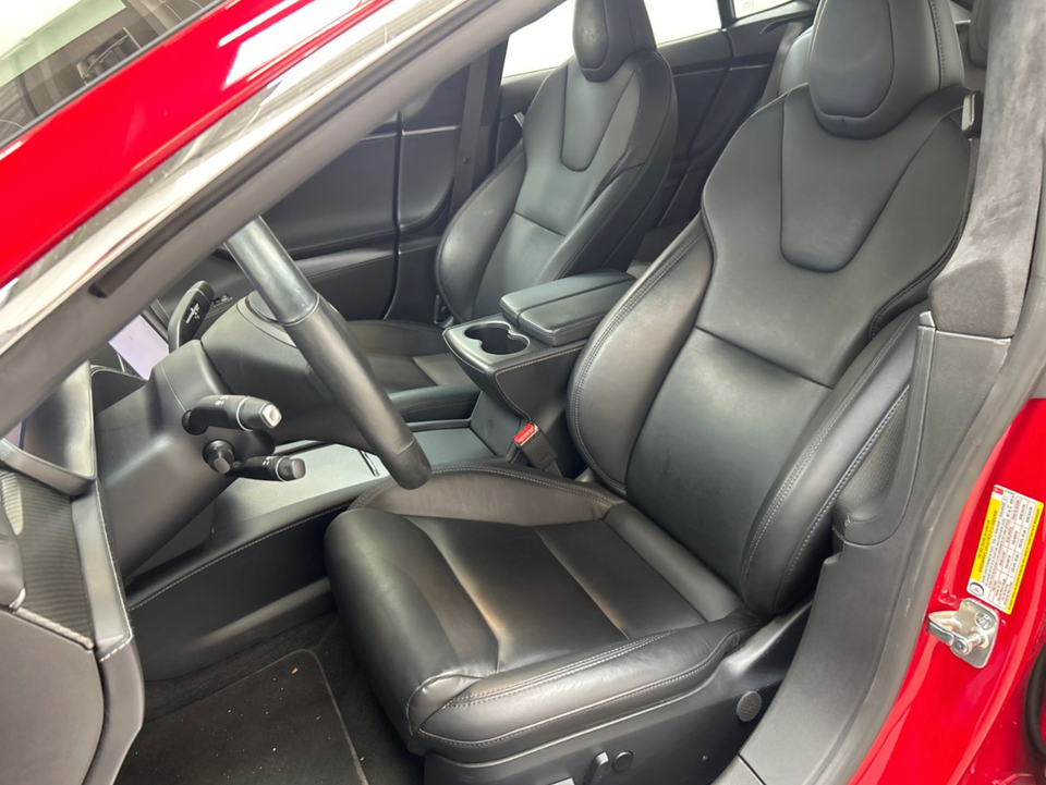 Tesla Model S Ludicrous Performance AWD 5d