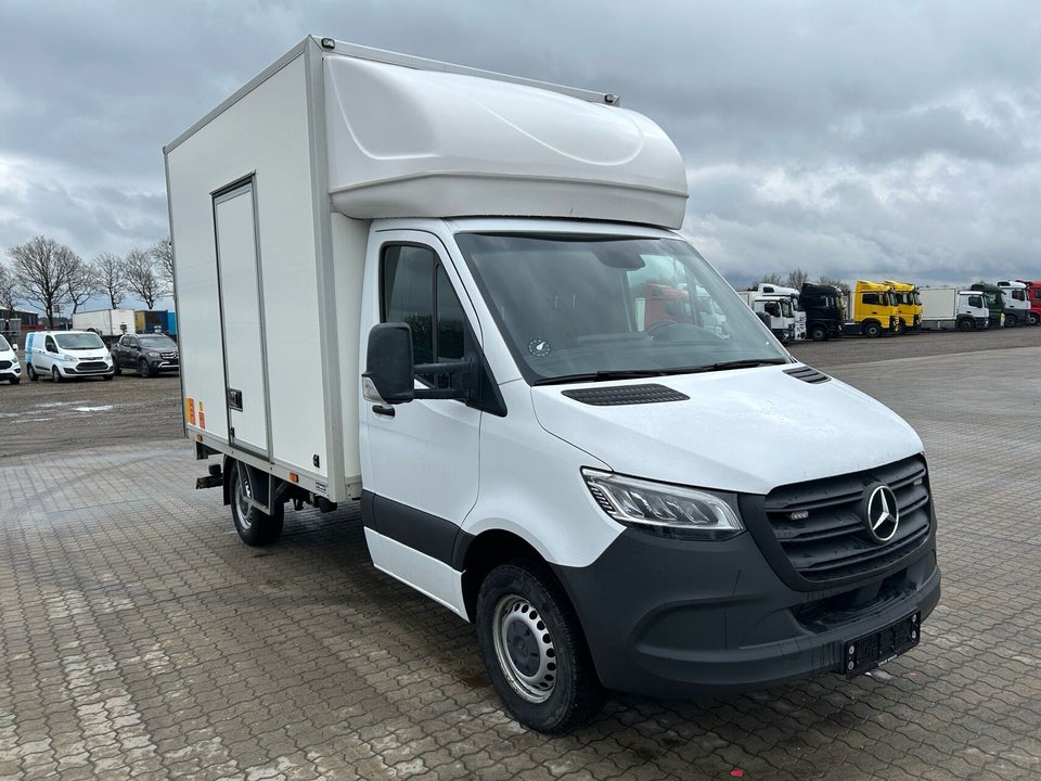 Mercedes Sprinter 317 2,0 CDi A2 Chassis aut. RWD 2d