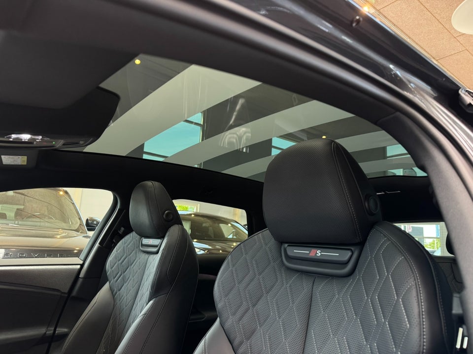 Audi S6 e-tron Avant quattro 5d