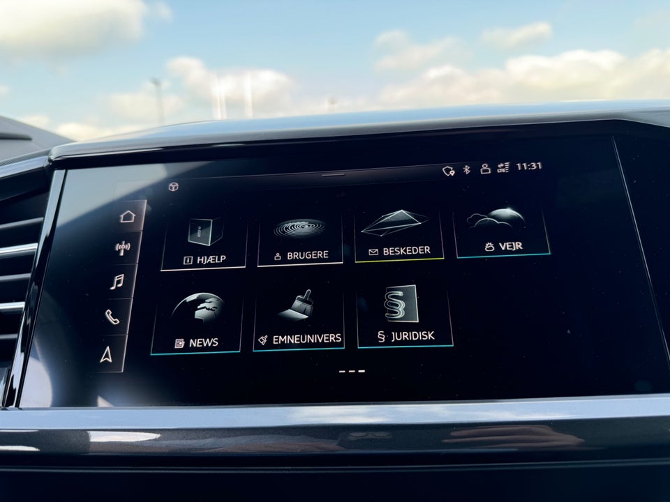 Audi Q4 e-tron 40 S-line 5d