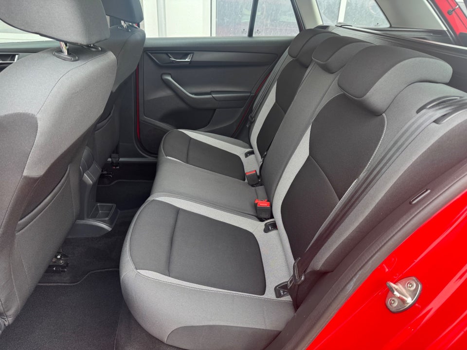 Skoda Fabia 1,2 TSi 110 Ambition Combi DSG 5d