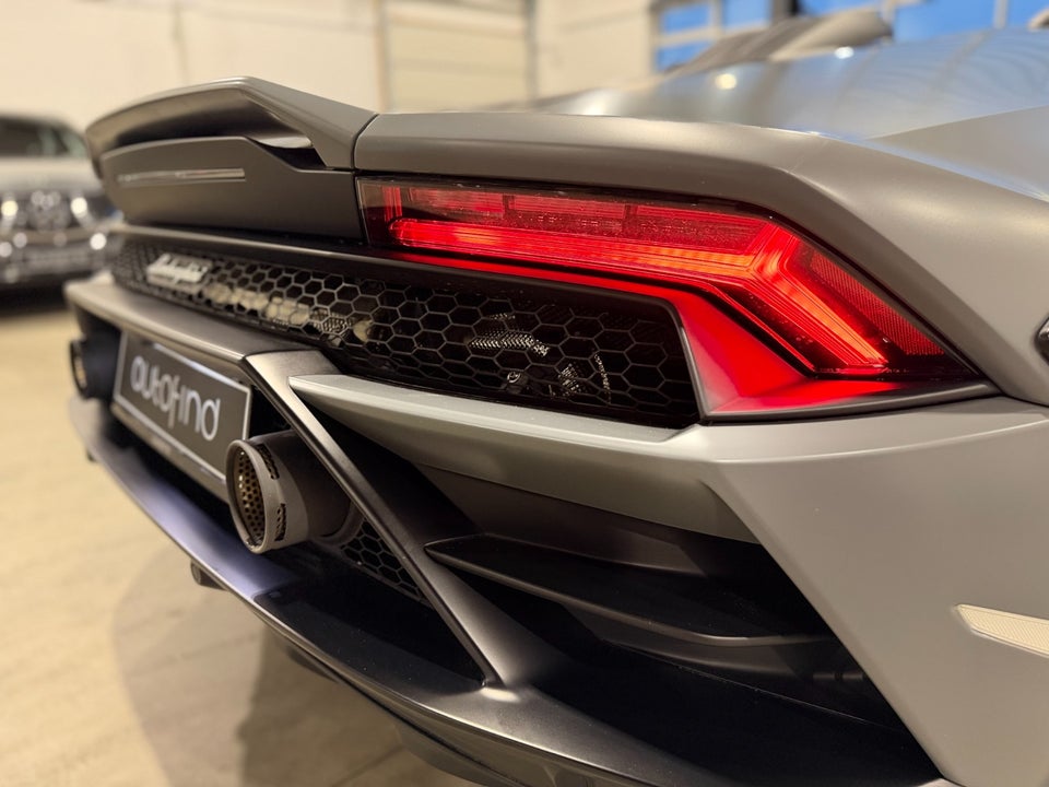 Lamborghini Huracan 5,2 Sterrato 2d