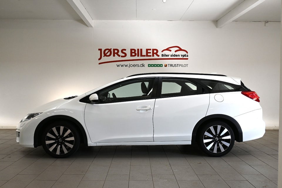 Honda Civic 1,8 i-VTEC Elegance Tourer aut. 5d
