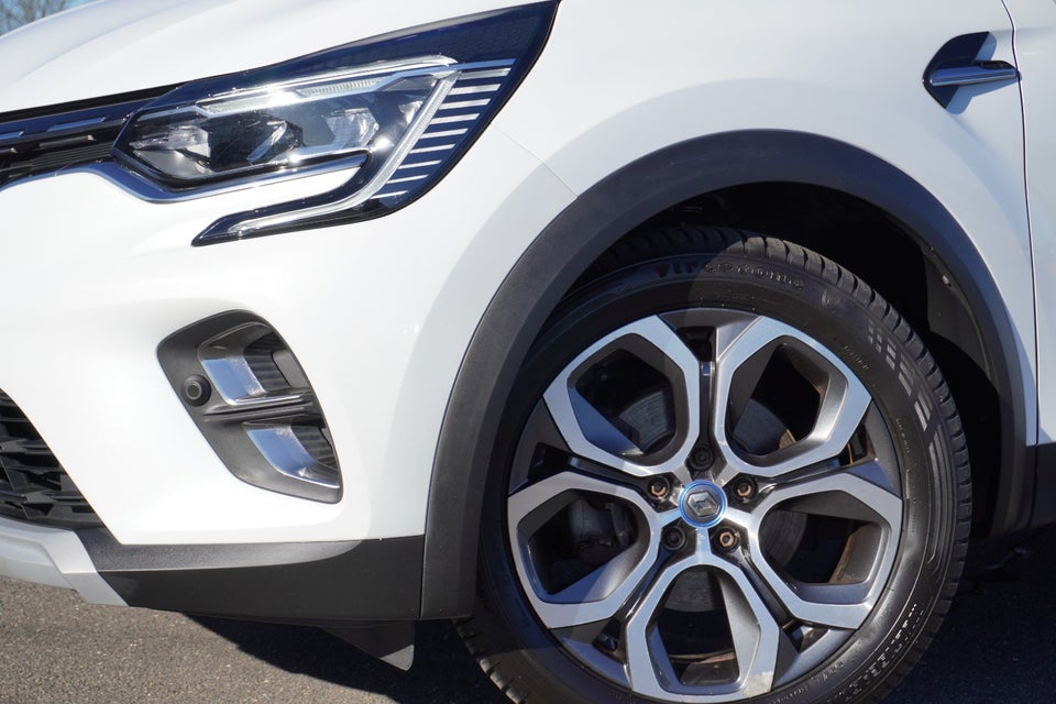 Renault Captur 1,6 E-Tech Intens 5d