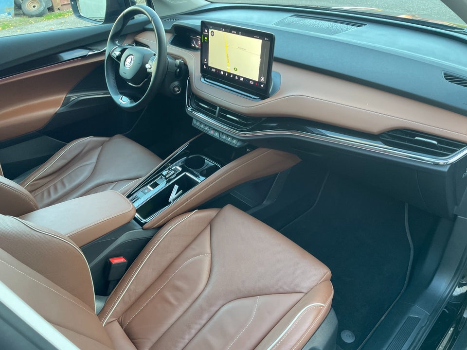 Skoda Enyaq 60 iV ecoSuite 5d