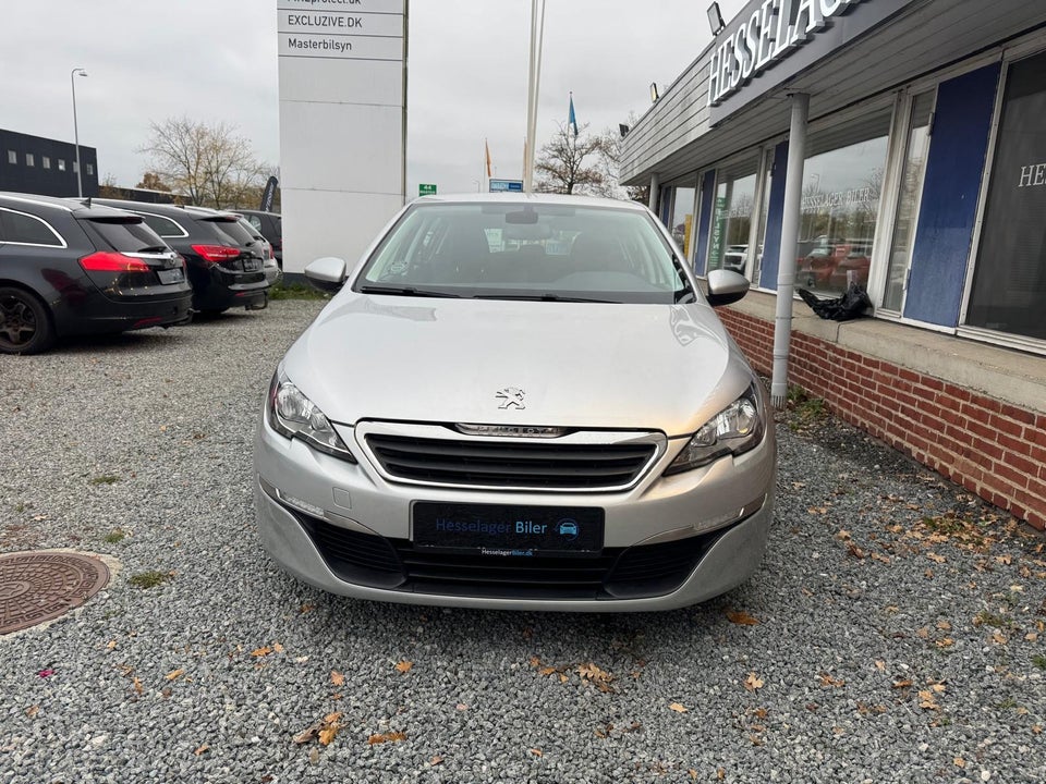 Peugeot 308 1,2 VTi 82 Active 5d