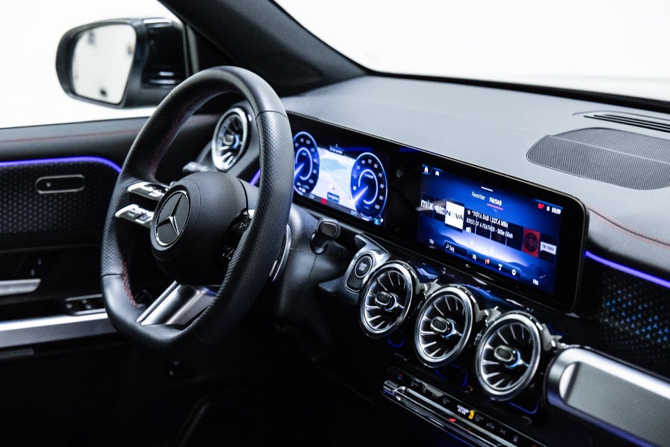 Mercedes EQB250+ AMG Advance 5d