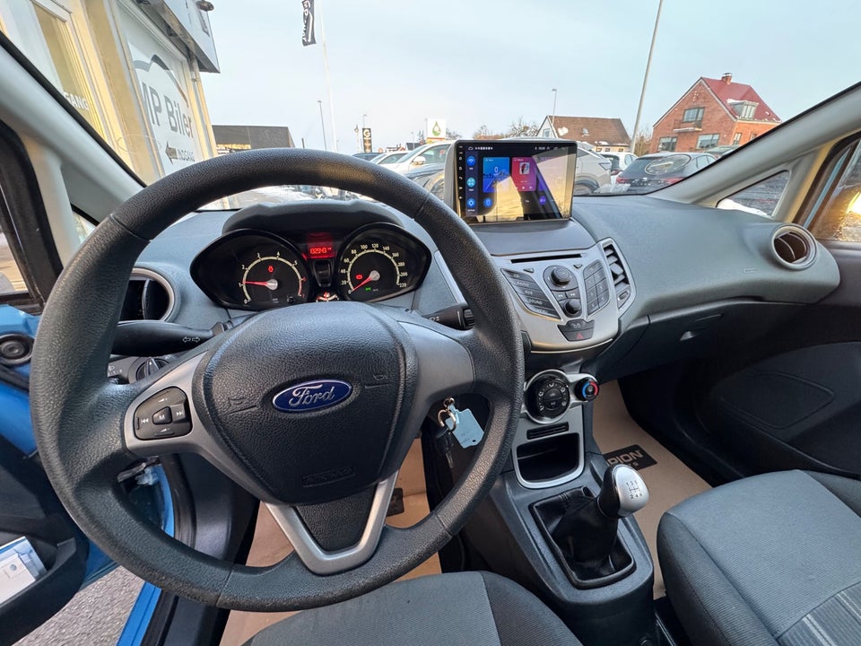 Ford Fiesta 1,25 82 Ambiente 5d
