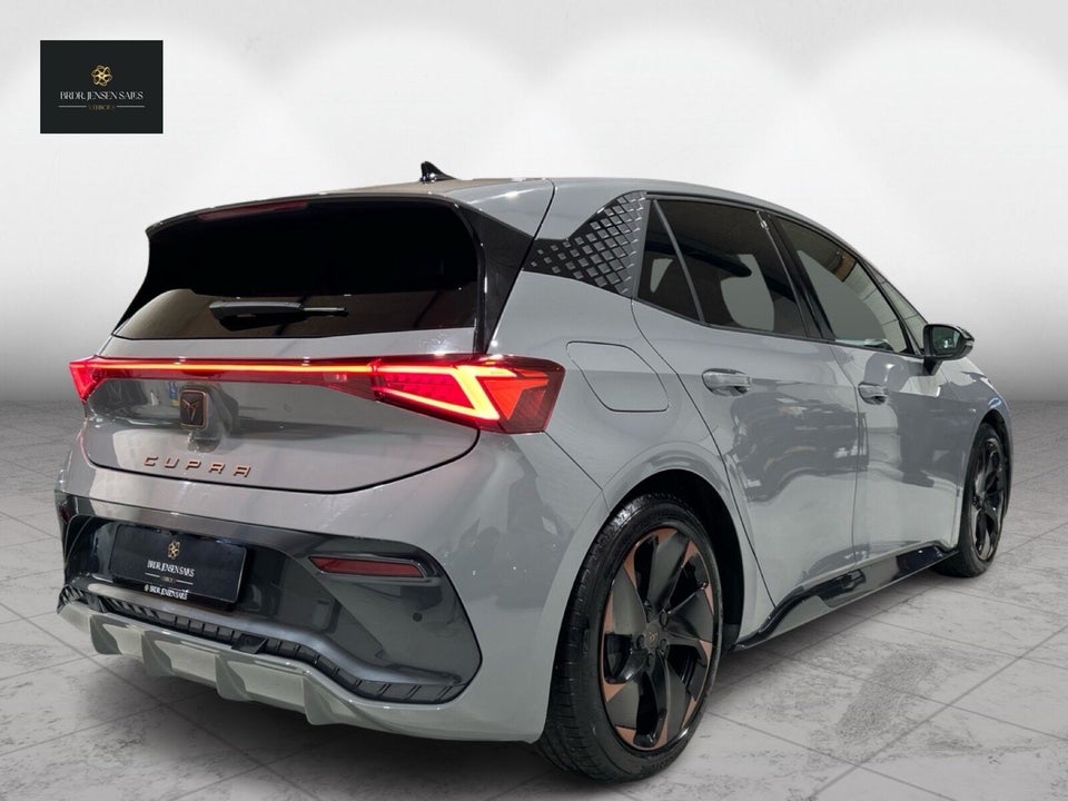 Cupra Born 59 e-Boost 5d