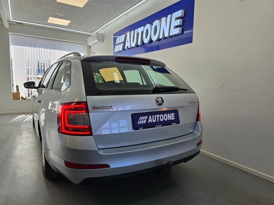 Skoda Octavia 1,4 TSi 140 Ambition Combi DSG 5d