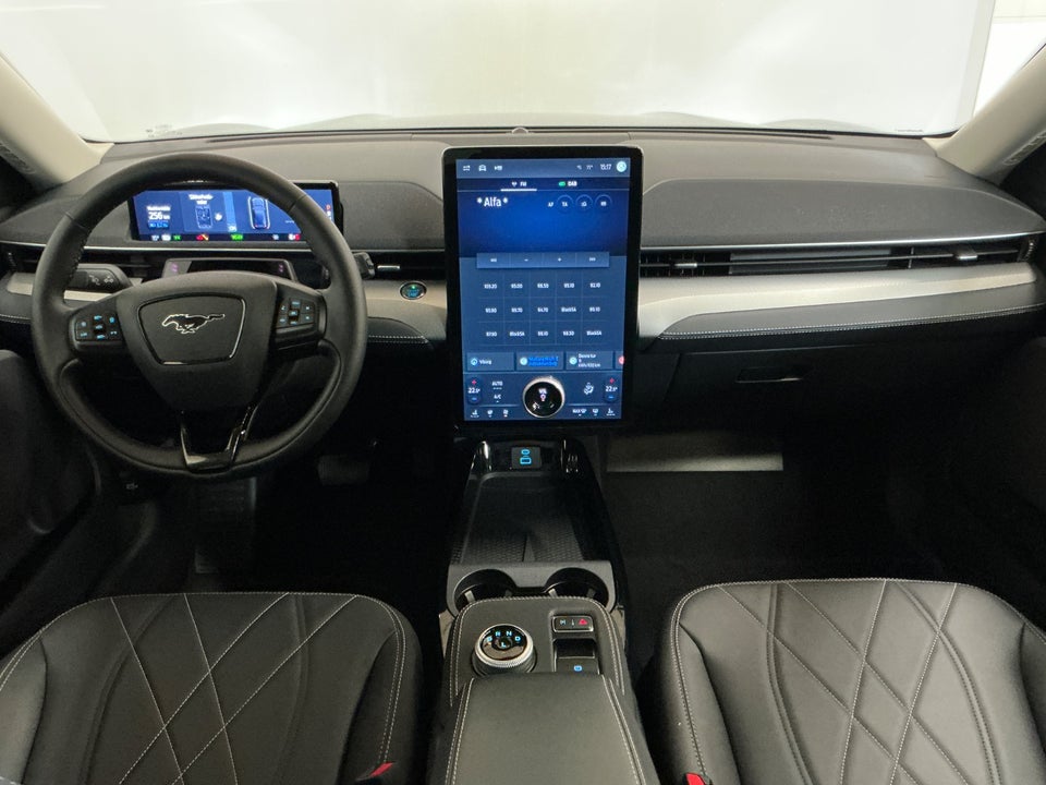 Ford Mustang Mach-E 75 Standard Range 5d