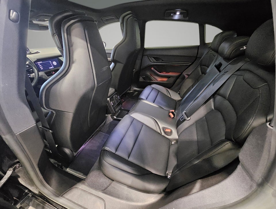 Porsche Taycan Performance+ Sport Turismo 5d