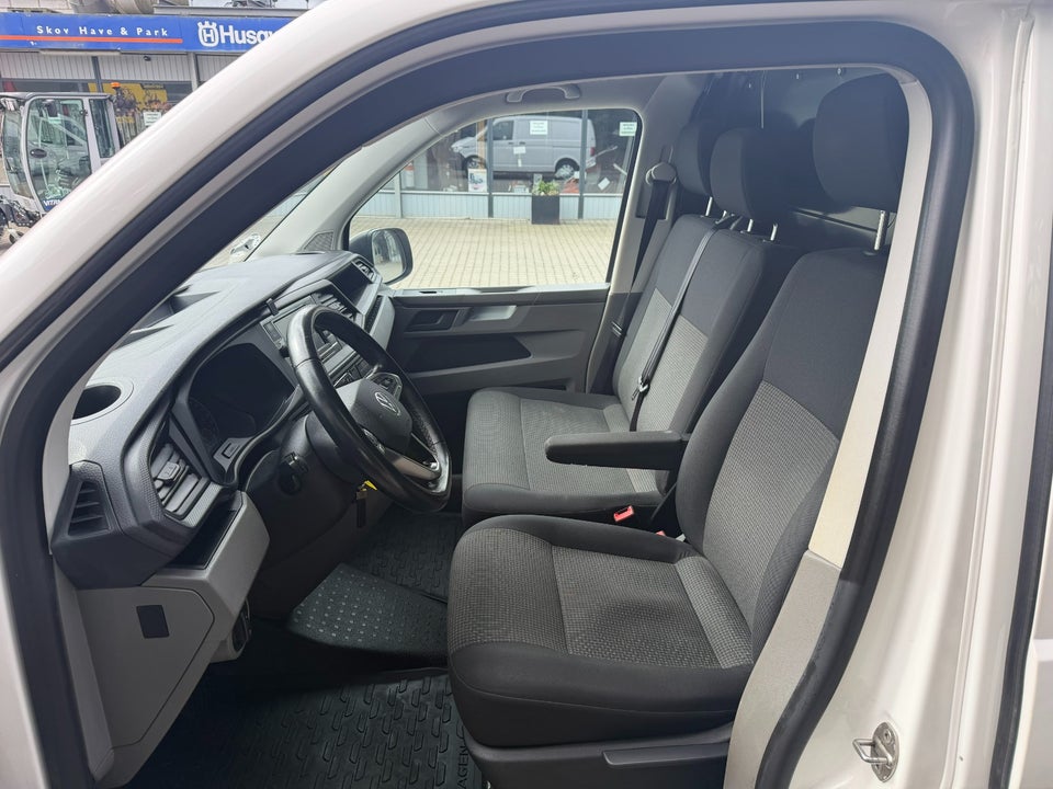 VW Transporter 2,0 TDi 150 Kassevogn DSG kort