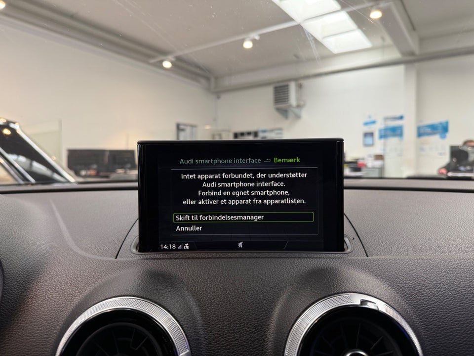 Audi A3 1,4 e-tron S-line Sportback S-tr. 5d