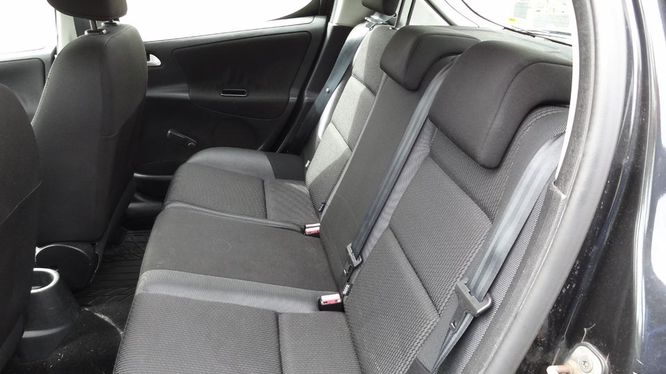 Peugeot 207 1,6 HDi 90 Comfort+ 5d
