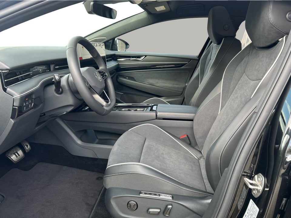 VW ID.7 86 Style S Tourer 5d