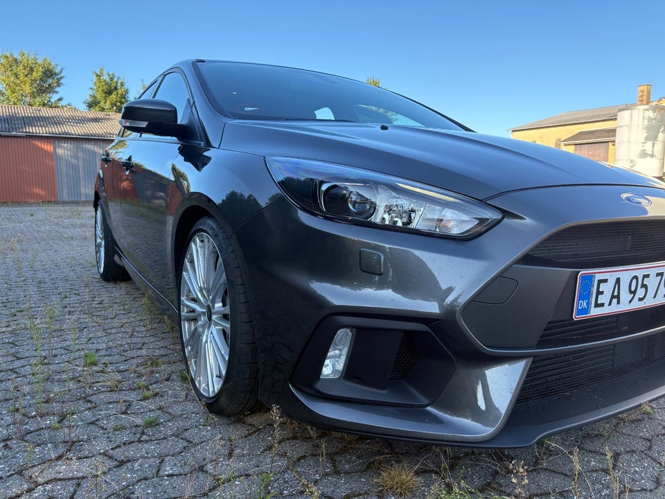 Ford Focus 2,3 SCTi 350 RS 5d