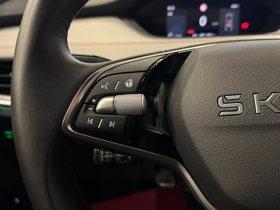 Skoda Elroq 85 iV Lodge 5d