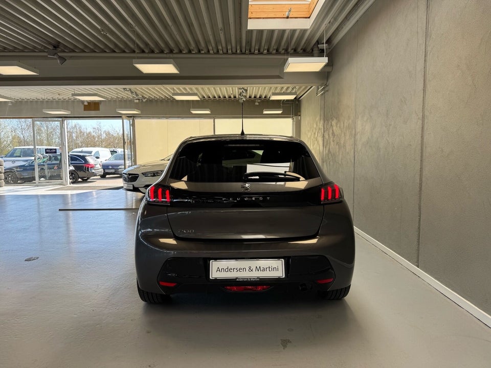 Peugeot 208 1,2 PureTech 100 Allure Sky 5d